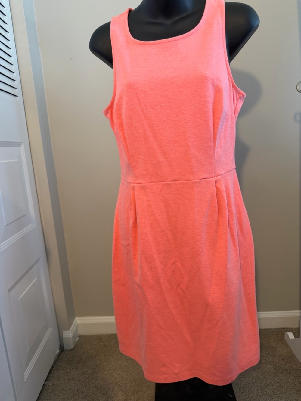 Old Navy Coral Sleeveless Sheath Dress